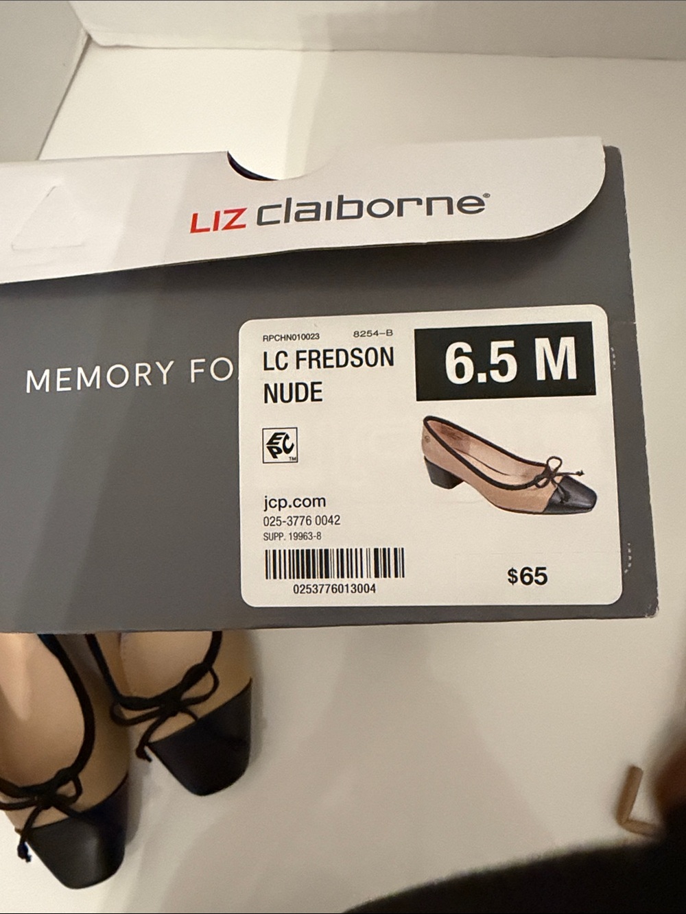 Liz Claiborne Two-Tone Ballet Pump - Black & Nude 6.5M new in box - Picture 10 of 10
